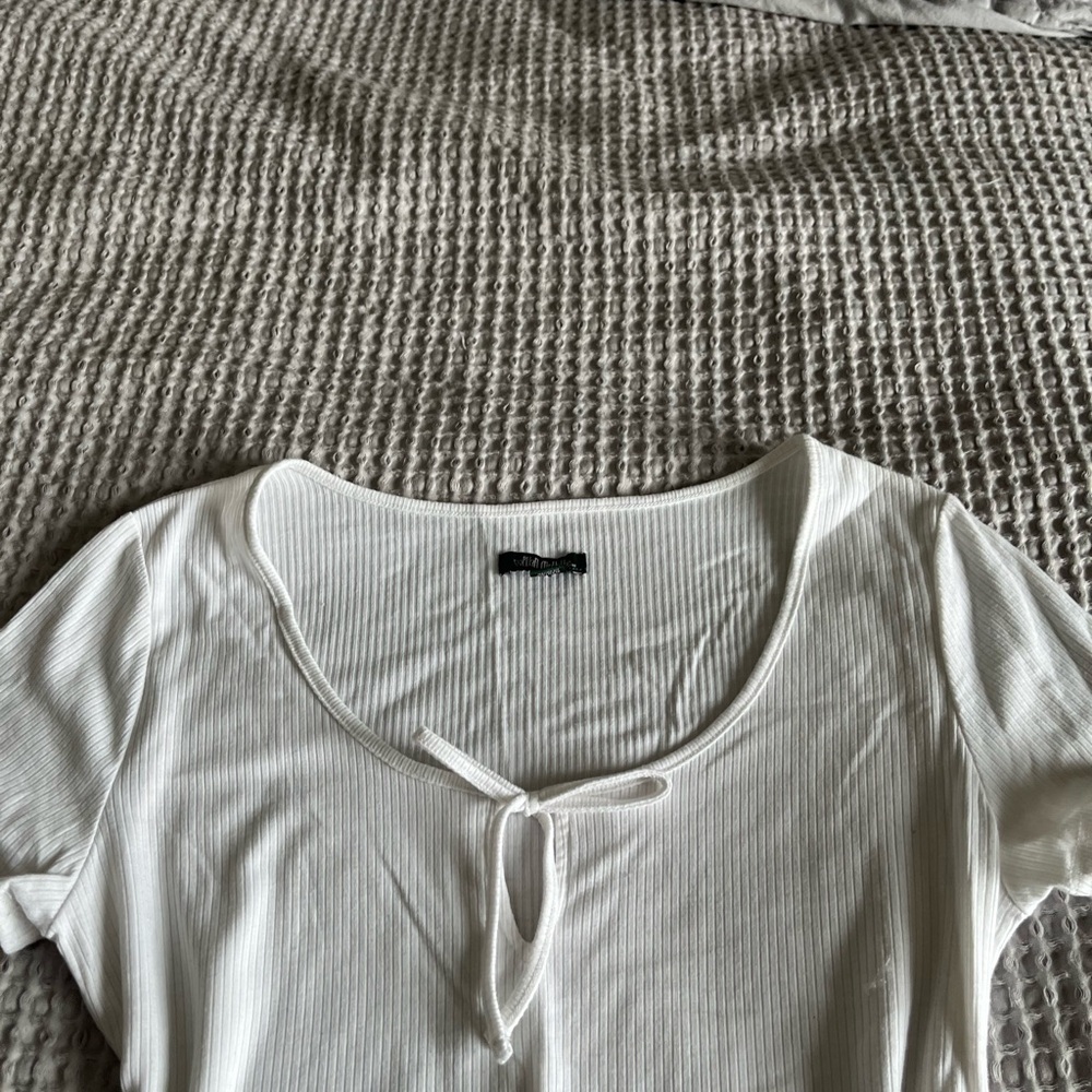 White Ribbed Tie-Front Top - Picture 2 of 4